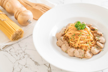 spaghetti with sausage