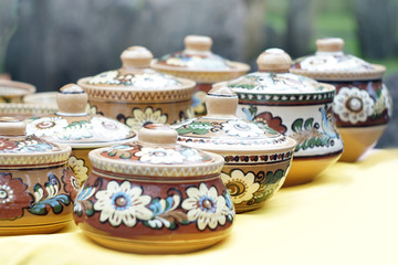 Ceramic tableware antique painting