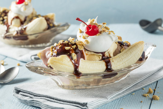 12 Scoop Banana Split Sundae Clipart