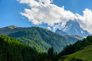Fototapeta na wymiar Scenic view of the Matterhorn in Zermatt, Switzerland