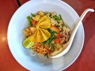 Thai fusion food, Dried noodles with spicy pork.