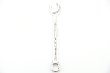 Isolated Spanner Open-Close End