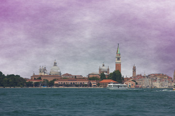 Veduta panoramica di Venezia dalla laguna