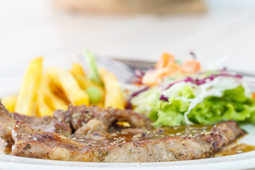 Grill black pepper pork steak 