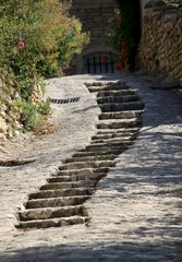 Gordes, classé plus beau village de France en Provence dans le Vaucluse