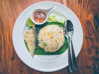 Stir fried mackerel with egg and rice