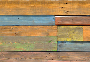 Tablas de madera pintadas, decoración actual