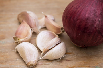 Red onion and garlic