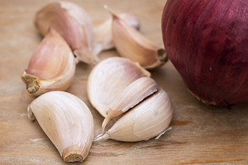 Red onion and garlic