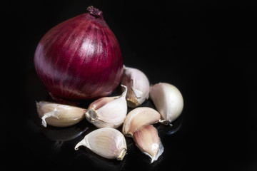 Red onions and garlic