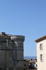 Gordes,class&eacute; plus beau village de France en Provence dans le Vaucluse