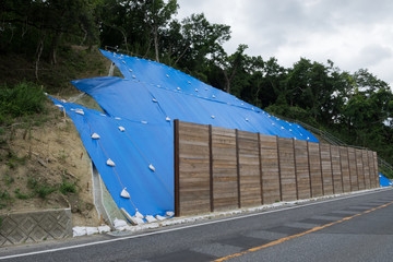 土砂崩れ復旧工事