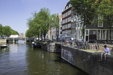 Obraz premium Amsterdam and its canals