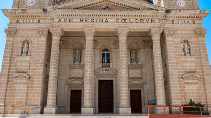 Rotunda Dome Kirche mit Säulen auf Malta