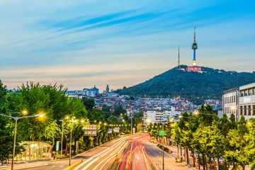 Obraz premium korea seoul skyline, itaewon night