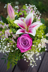 bouquet lys et roses