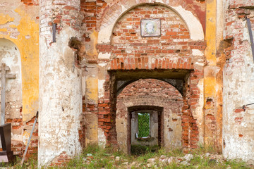 Fototapeta na wymiar Ruined Church of the Holy virgin (1825-1836) at the village Korotsko. Russia, Novgorod oblast
