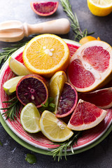 various types of citrus fruit