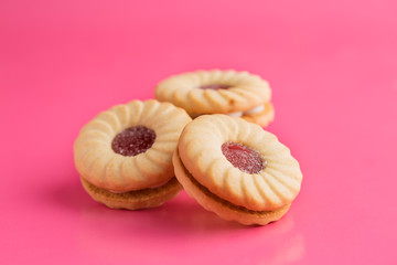 Sweet biscuits with jam.