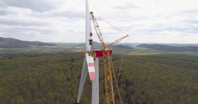 Bau eines Windrads, Windkraftanlage