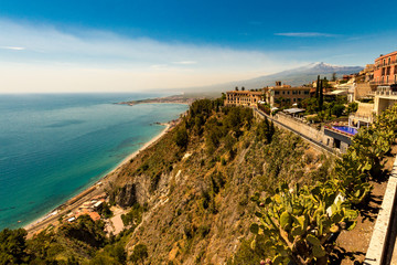 Obraz premium Sicilian view from Taormina's principal square.