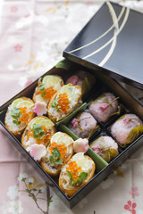 日本の行楽いなり弁当