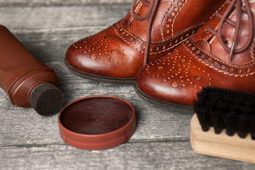 Polish cream,brush and shoes