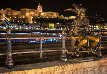The little princess statue is perched by the tram rails on the Pest side in Budapest © Horváth Botond