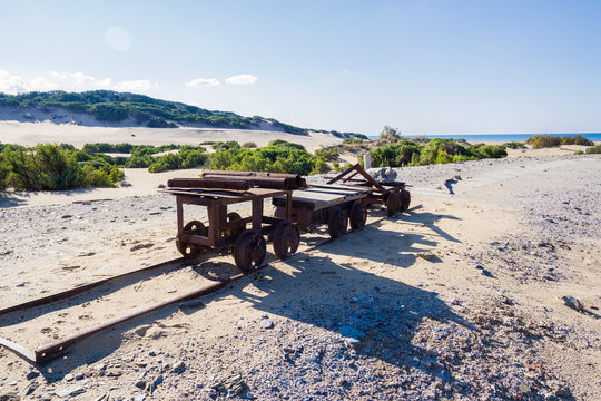 Archeologia Industriale (rotaia) alle Dune di Piscinas, Sardegna, Arbus