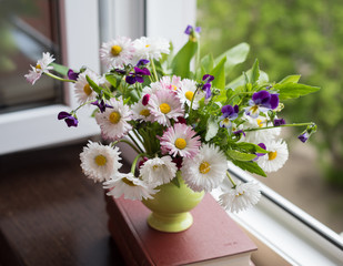 summer bouquet at the window