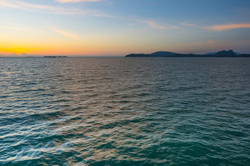 Fototapeta premium Sunset over the sea