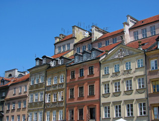 Fototapeta na wymiar Facades of old town houses in Warsaw