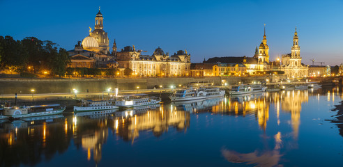 Fototapeta na wymiar Panorama of Dresden, Saxony, Germany