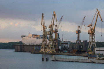 Renovation of the passenger ferry in the repair yard