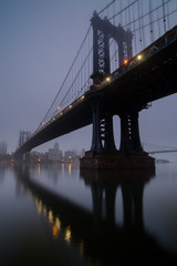  Manhattan bridge view on the foggy morning