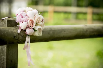 Papier peint photo Pivoines weeding  © PierreArt