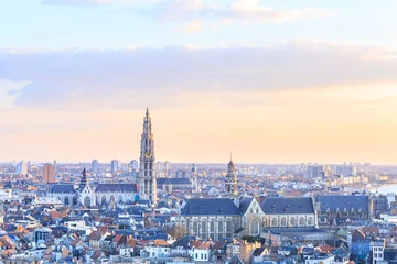 Fotobehang Antwerpen Uitzicht over Antwerpen met kathedraal van Onze-Lieve-Vrouw genomen