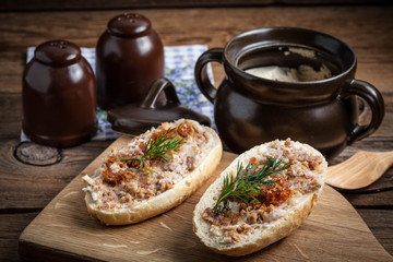 Hearty lard with greaves.