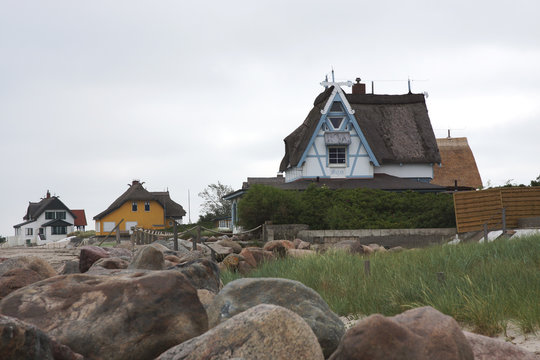 Geb&auml;ude auf dem Graswader in Heiligenhafen an der Ostsee, Schleswig-Holstein