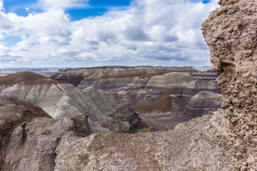 Obraz premium A peak of the Blue Mesa member of the Chinle Formation from the path down the top of the plateau in the Petrified Forest National Park, AZ