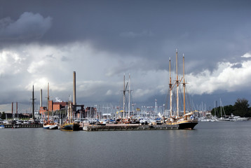 Fototapeta na wymiar Helsinki North Harbour