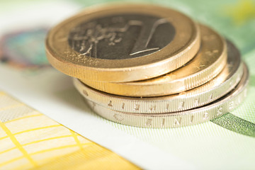 Euro Münzen und Geldscheine