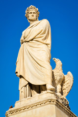 Fototapeta premium Statue of Dante