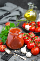 Tomato paste and fresh tomatoes, tomatos puree