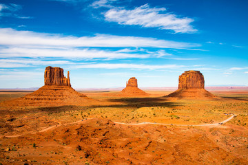 Fototapeta na wymiar Monument Valley on the border between Arizona and Utah, United States