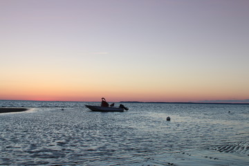 Naklejka premium Eastham, MA Bay Sunset