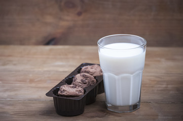 cookies and milk