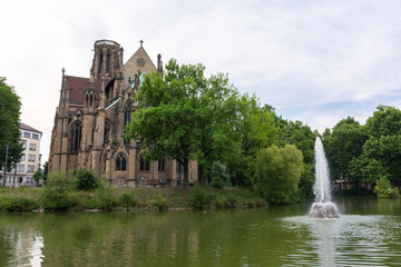 Obraz premium Stuttgart Feuersee Johanesskirche Pond Landscape Germany Europe Architecture Destination