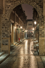 Fototapeta premium Narrow street in the old town of Wuzhen, China at night