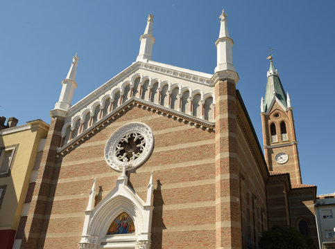 Parrocchia Santa Maria Ausiliatrice in Rimini